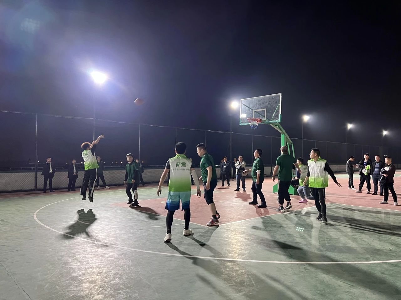 _W(xu)ԺʮȫN۾ӢӖ(xn)AMɹ